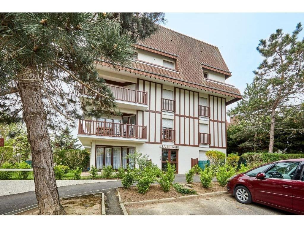 Studio Residence La Fregate Hyper-Centre Cabourg Eksteriør bilde